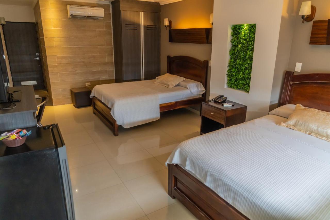 Torre Mar Hotell Buenaventura Exteriör bild