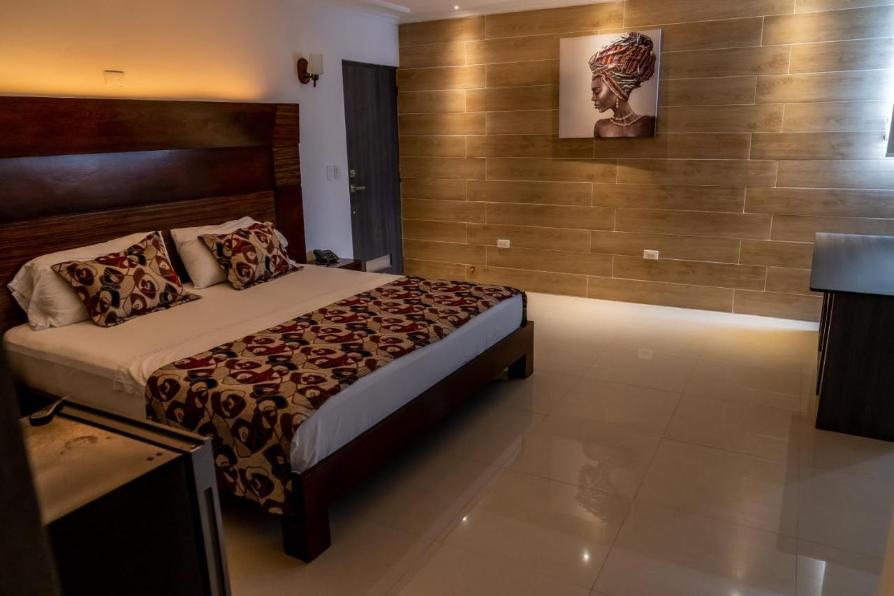 Torre Mar Hotell Buenaventura Exteriör bild
