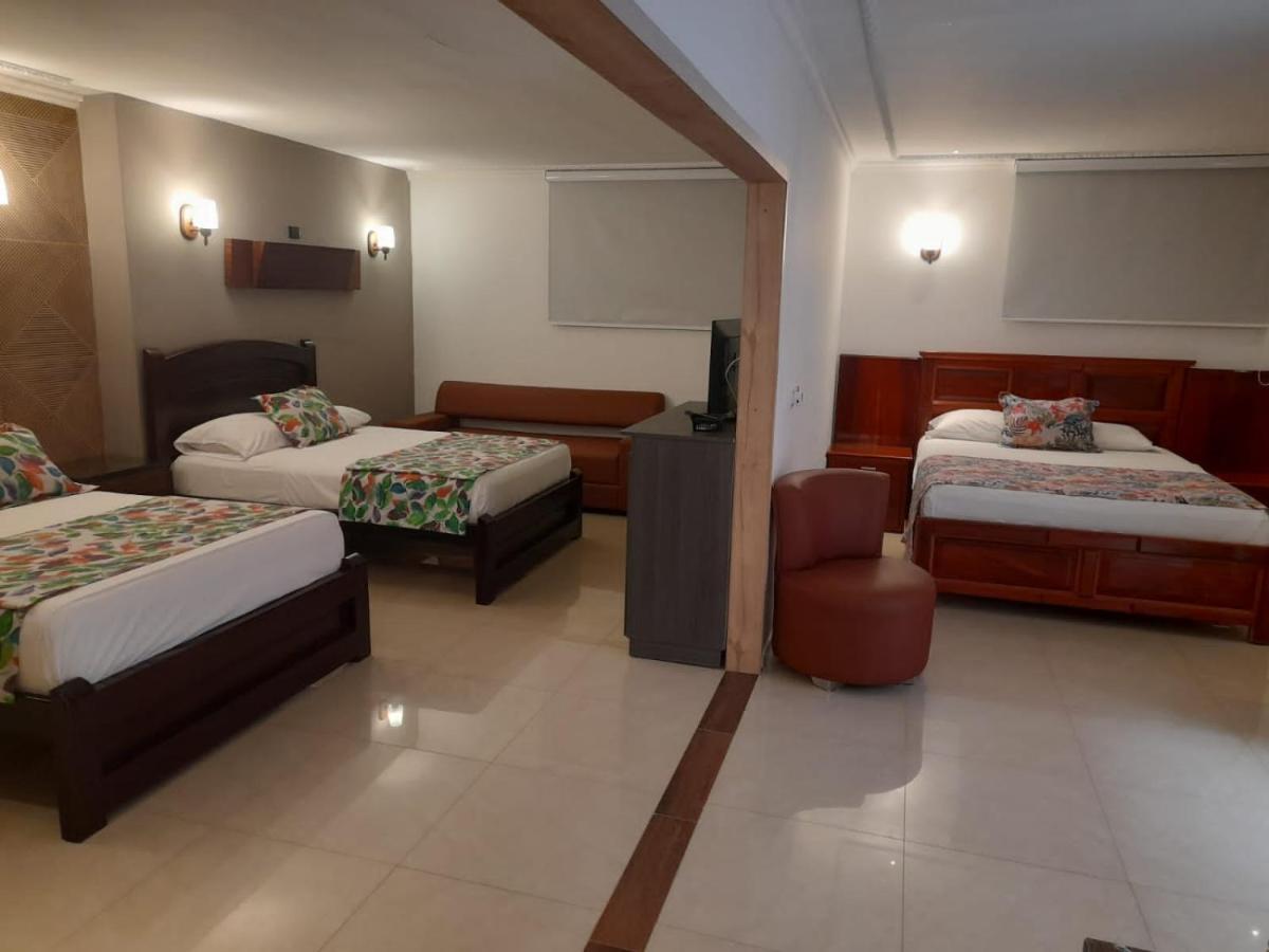 Torre Mar Hotell Buenaventura Exteriör bild